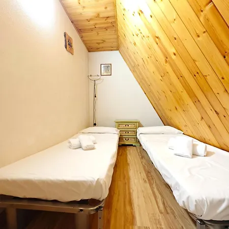 Hostdomus - Cube Flat Apartment