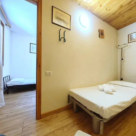 Apartment Hostdomus - Cube Flat